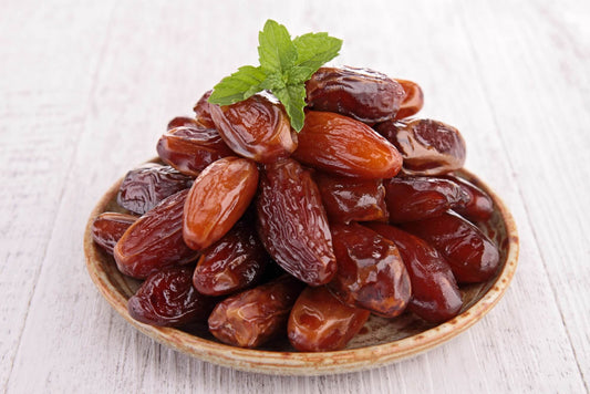 How many calories do dates have?